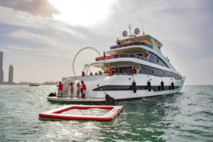 3-Hours Xclusive Superyacht Experience With Live Music & Meals - Image 2