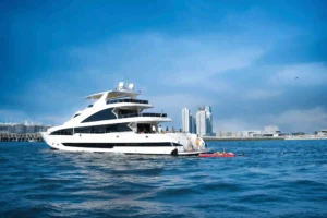Luxury Sunseeker Superyacht Experience In Dubai With Live DJ & Saxophonist - Image 2